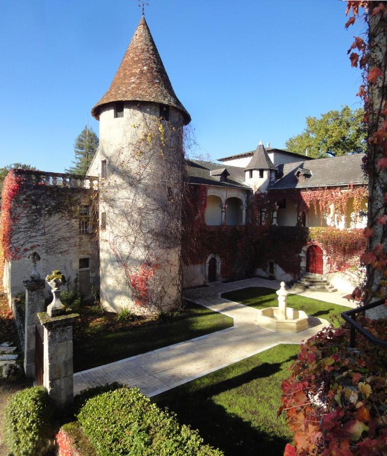 Chateau De Laroche Bed and Breakfast Vianne Esterno foto