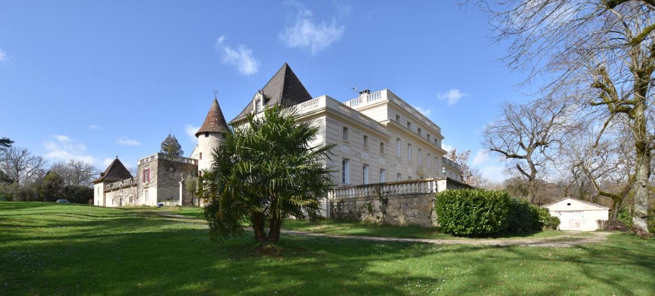 Chateau De Laroche Bed and Breakfast Vianne Esterno foto