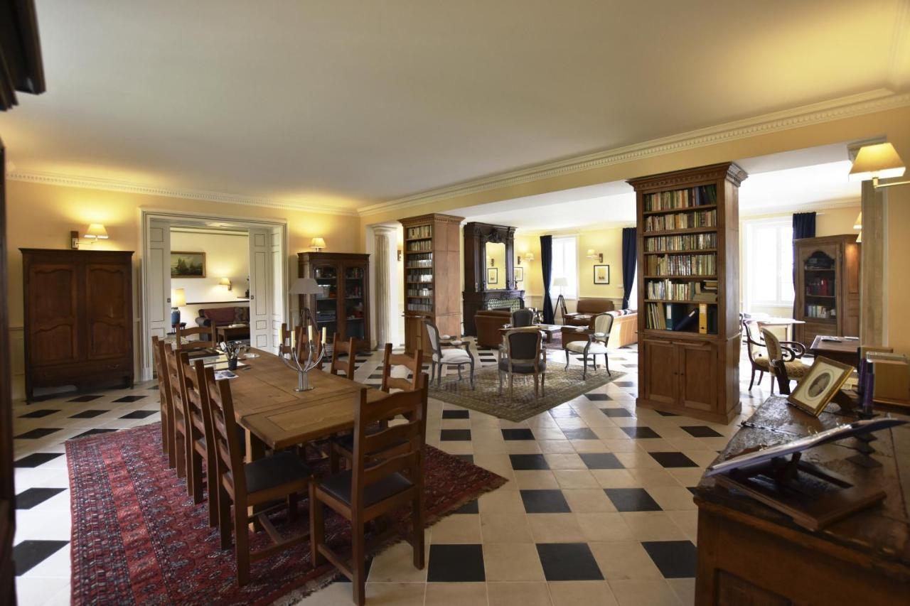 Chateau De Laroche Bed and Breakfast Vianne Esterno foto