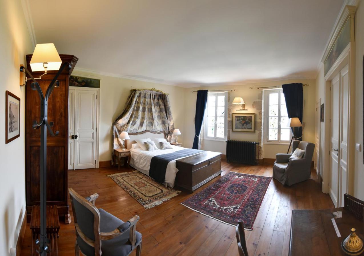 Chateau De Laroche Bed and Breakfast Vianne Esterno foto